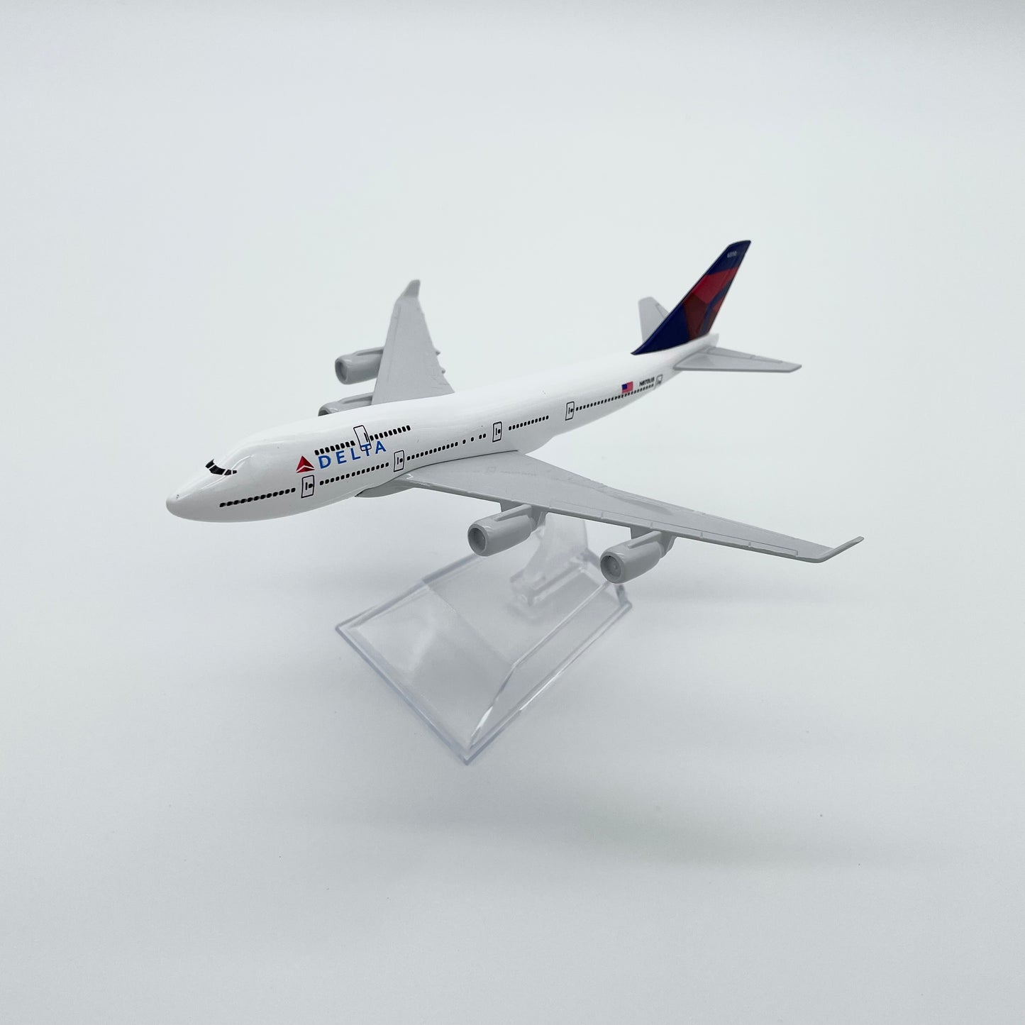 1/400 Scale Diecast Model Airplane with Stand