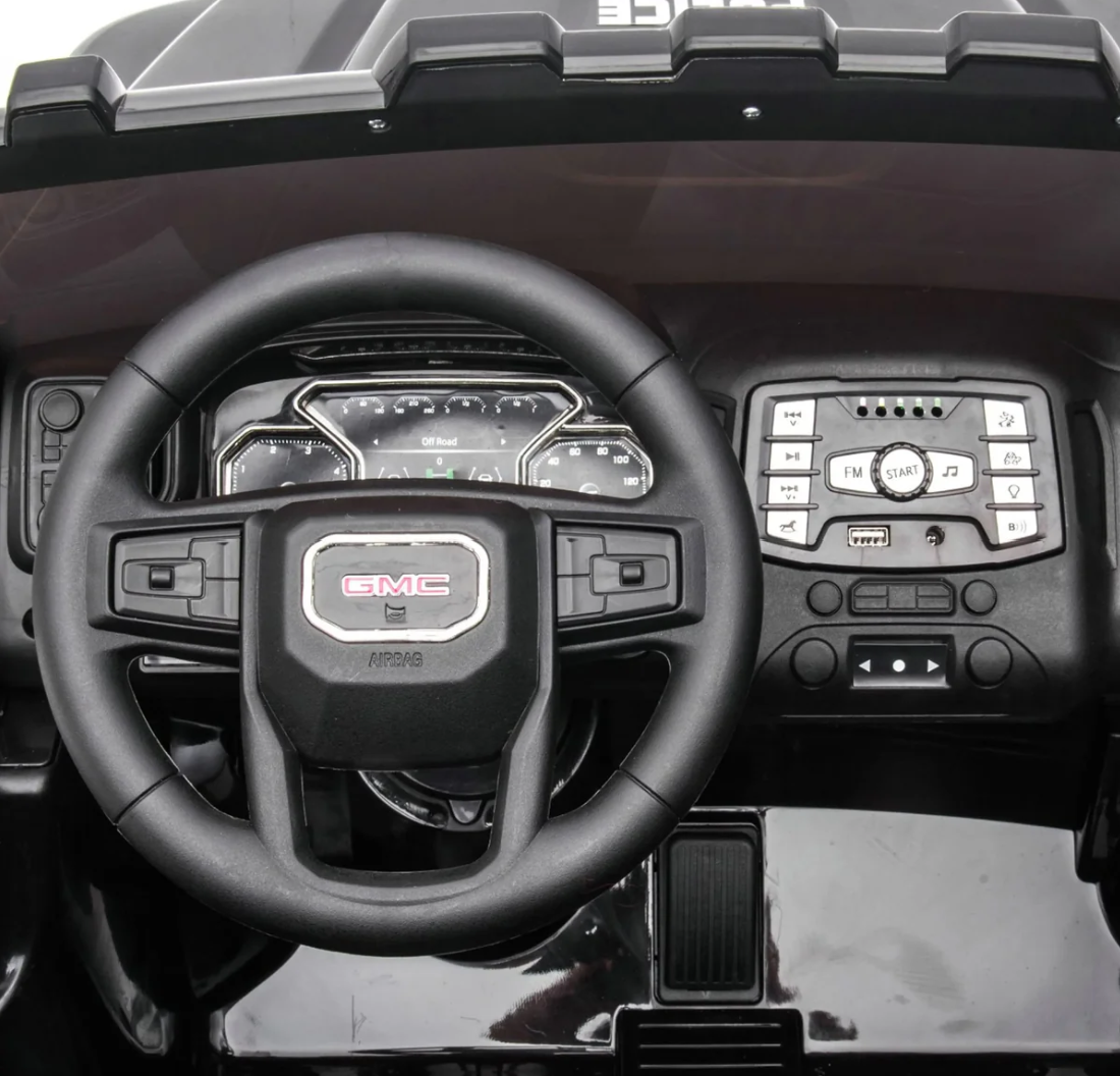 GMC Sierra Denali - Police
