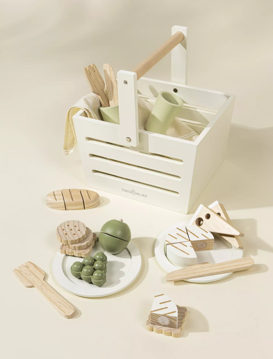 Wooden Picnic Playset & Accessories